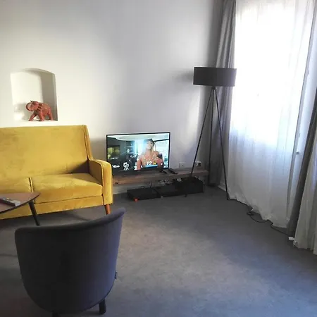 Daire Cosy Rue Sainte Madeleine